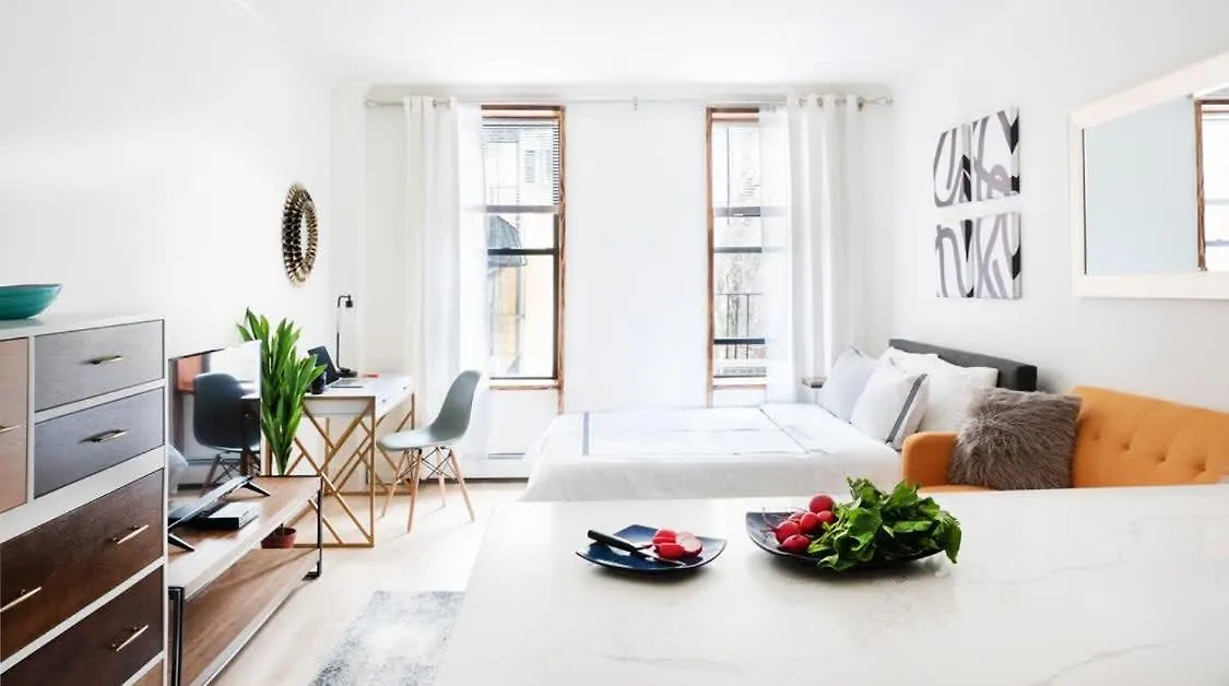 1597-6 Luxury Studio Upper East Side W&D New York Apartment